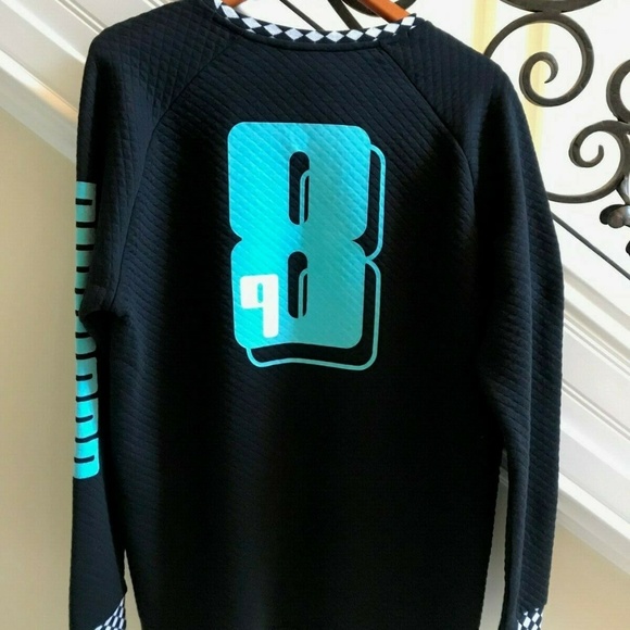 SOLD!! NWT $95 Puma Diamond Team Crew Sweatshirt M - Picture 4 of 8